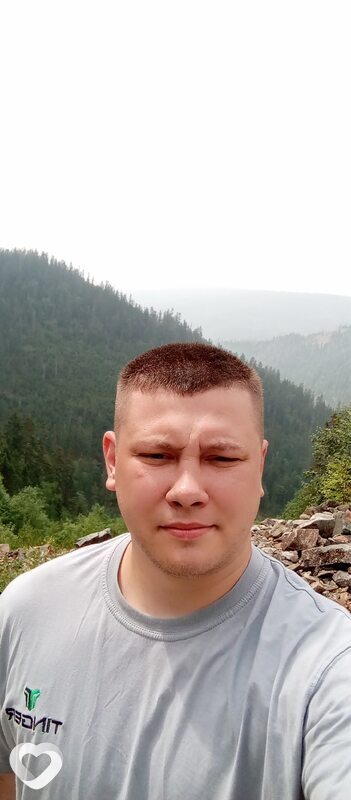 Максим, 29, Череповце — анкета №2663955