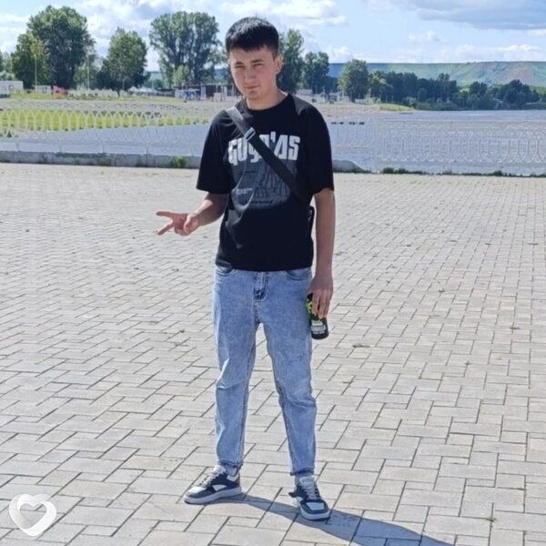 Рахим, 20, Нижнекамске — анкета №2663920