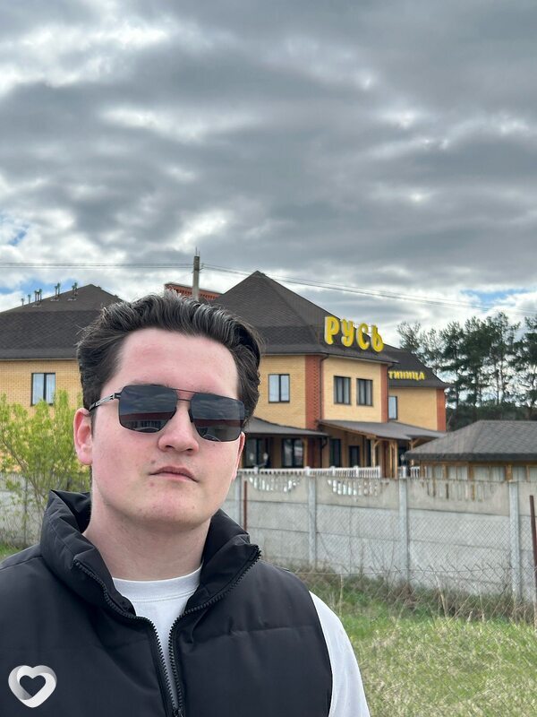 Виктор, 23, Калуге — анкета №2664261