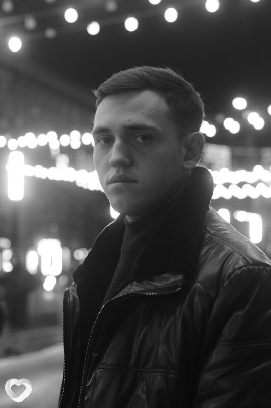 Никита, 21, Новосибирске — анкета №2664799