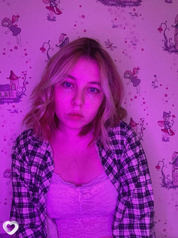 Лера, 25, Ижевске — анкета №2664817