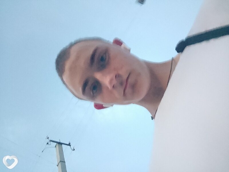 Артём, 21, Белгороде — анкета №2665241