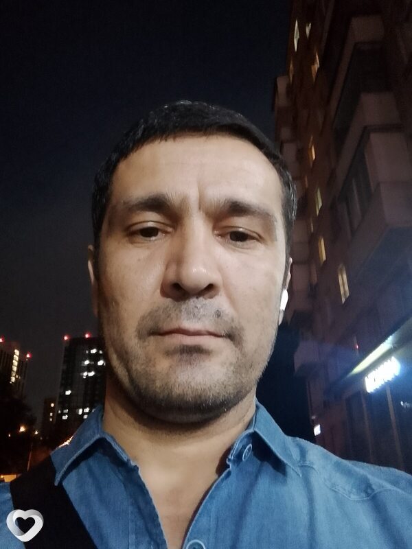 Muzaffar Ulugov, Москва