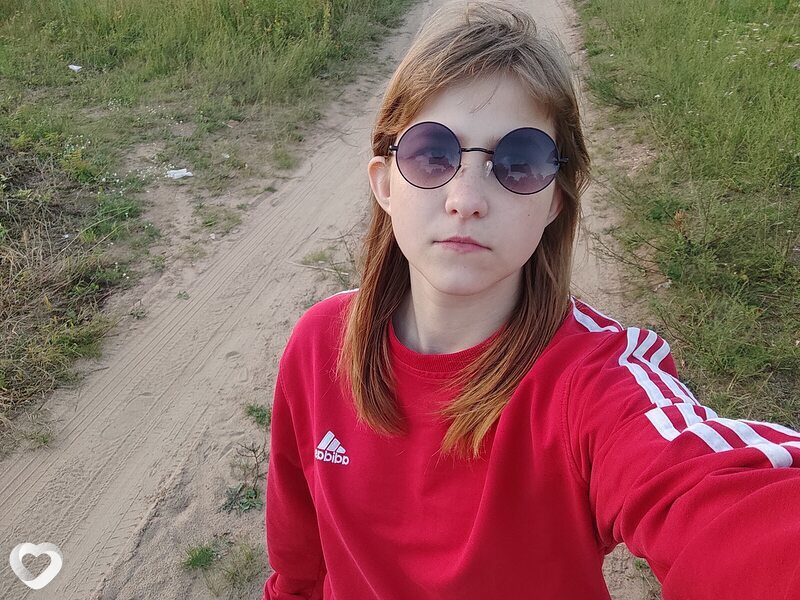 Лиза, 19, Великом Новгороде — анкета №2665304