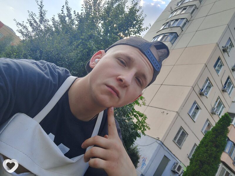 Дима, 24, Москве — анкета №2665137