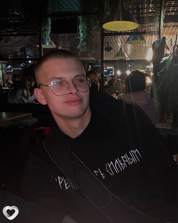 Евгений, 25, Калининграде — анкета №2665818
