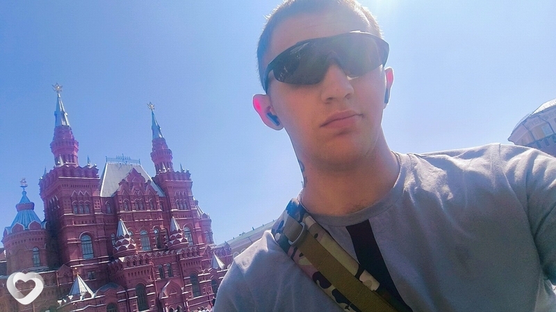 Макс, 21, Москве — анкета №2666059
