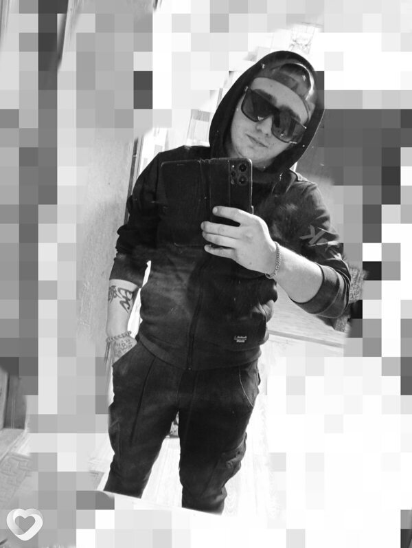 Ярик, 24, Евпатории — анкета №2666377