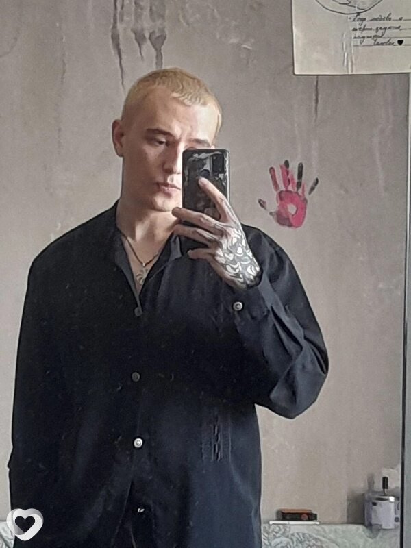 Григорий, 21, Москве — анкета №2666429