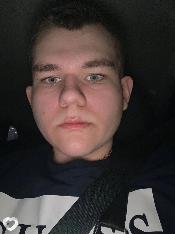 Илья, 21, Волоколамске — анкета №2666653