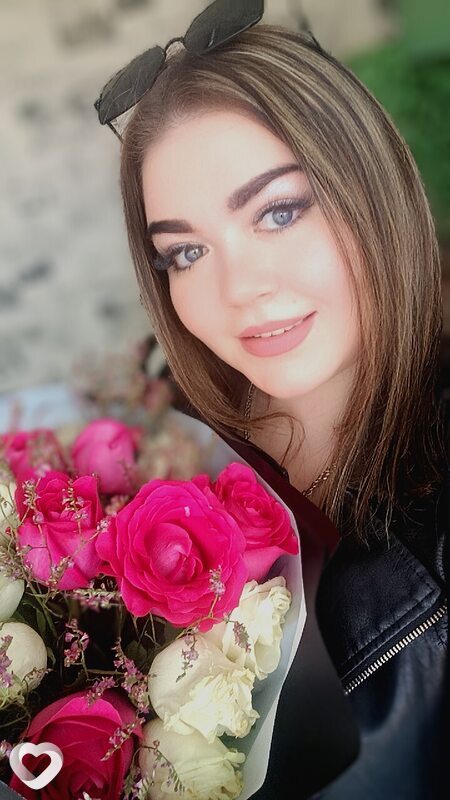 Юлия, 27, Омске — анкета №2667054