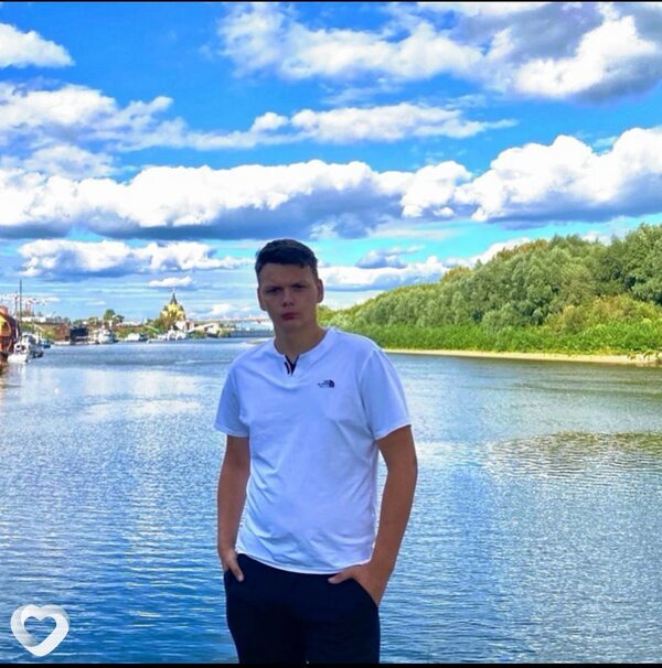Денис, 19, Нижнем Новгороде — анкета №2667744