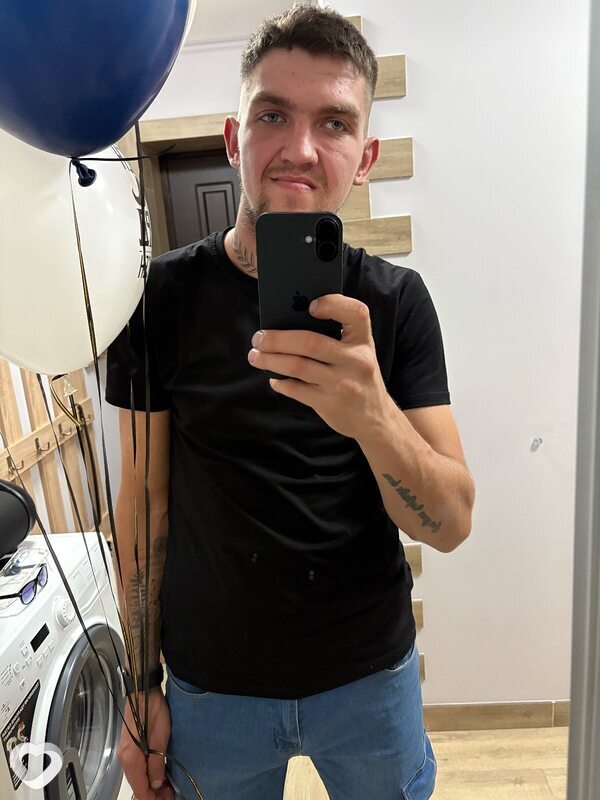 Кирилл, 27, Новокузнецке — анкета №2668156