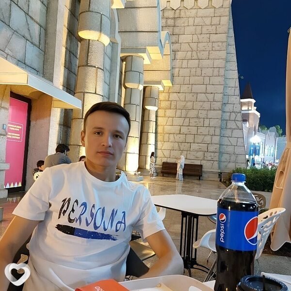 Алег, 28, Москве — анкета №2668407
