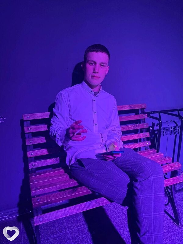 Кирилл, 22, Свободном — анкета №2668493
