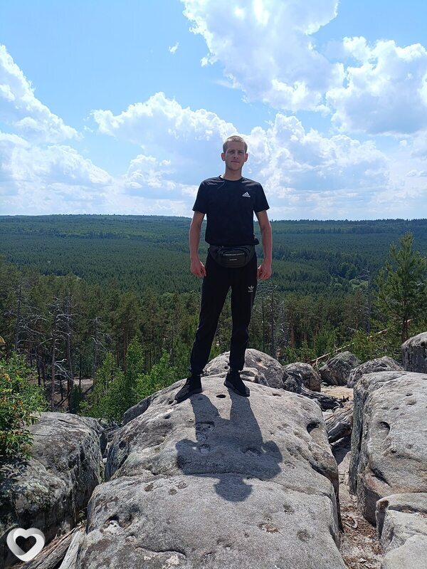 Алексей, 23, Донецке — анкета №2668624