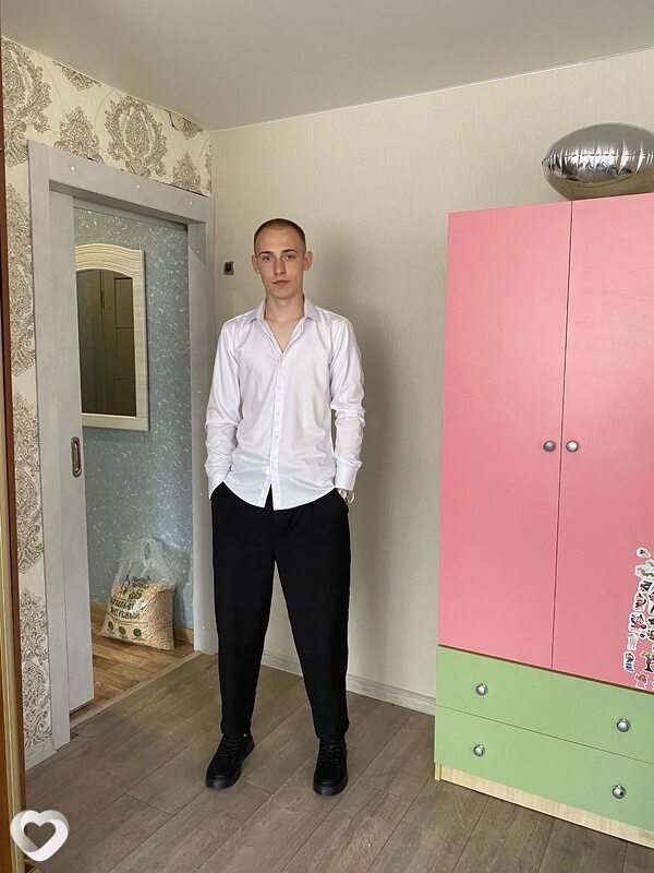 Дмитрий, 20, Костроме — анкета №2668641