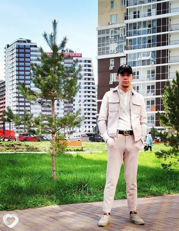 Азиз, 26, Набережных Челнах — анкета №2668767