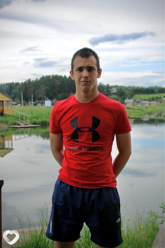 Дима, 21, Москве — анкета №2669403
