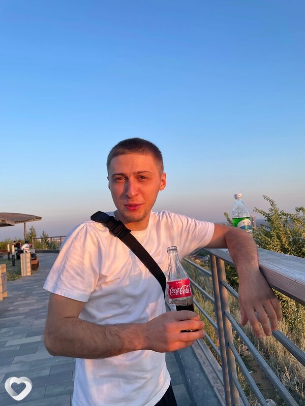 Андрей, 28, Саратове — анкета №2669626