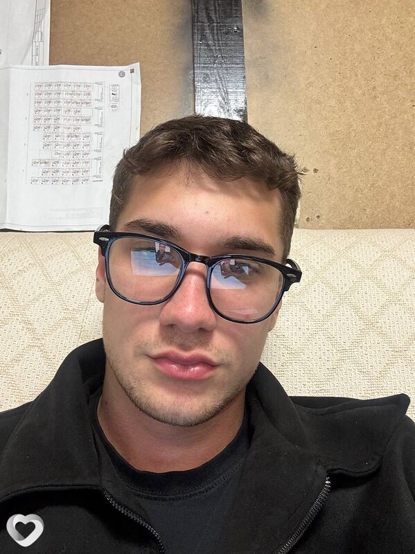 Макс, 25, Алуште — анкета №2669397