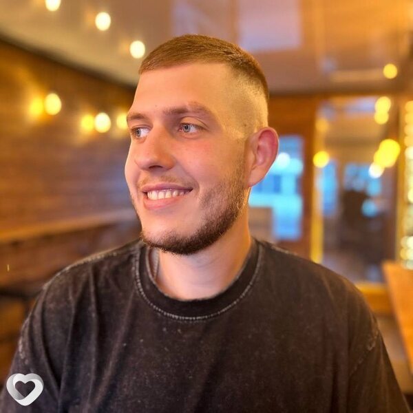 Иван, 23, Самаре — анкета №2669839