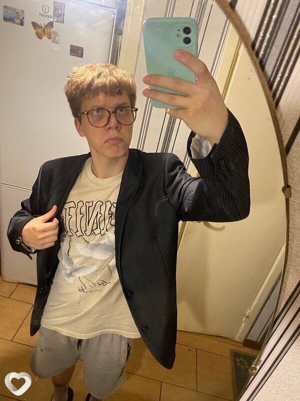 Дмитрий, 19, Минске — анкета №2670206