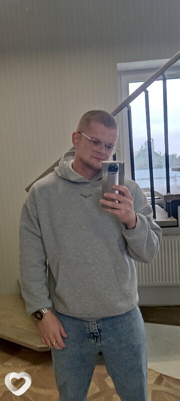 Евгений, 29, Бобруйске — анкета №2670301