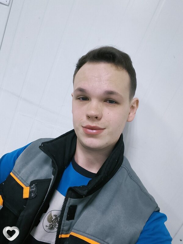 Влад, 23, Калининграде — анкета №2670591