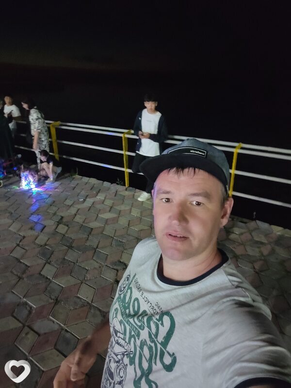 Александр, 39, Риддер — анкета №2671053