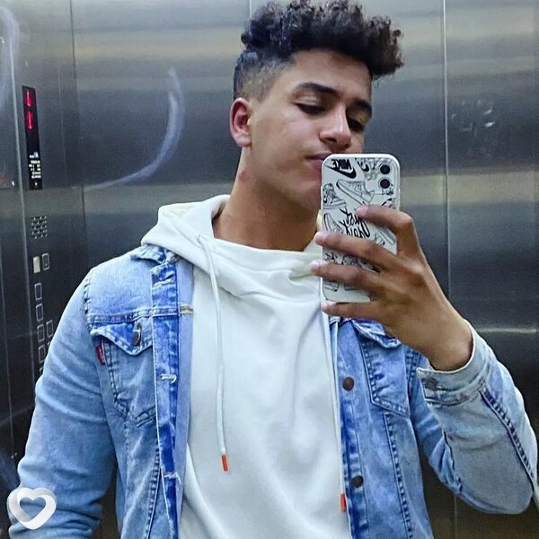 Ахмед, 23, Екатеринбурге — анкета №2670993