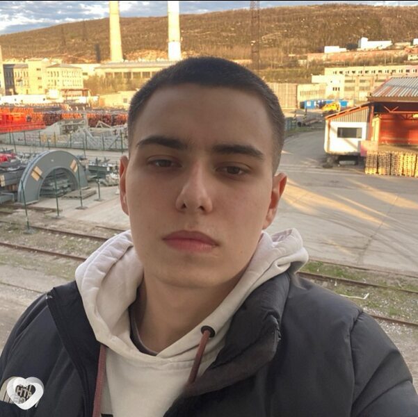 Андрей, 21, Москве — анкета №2671546