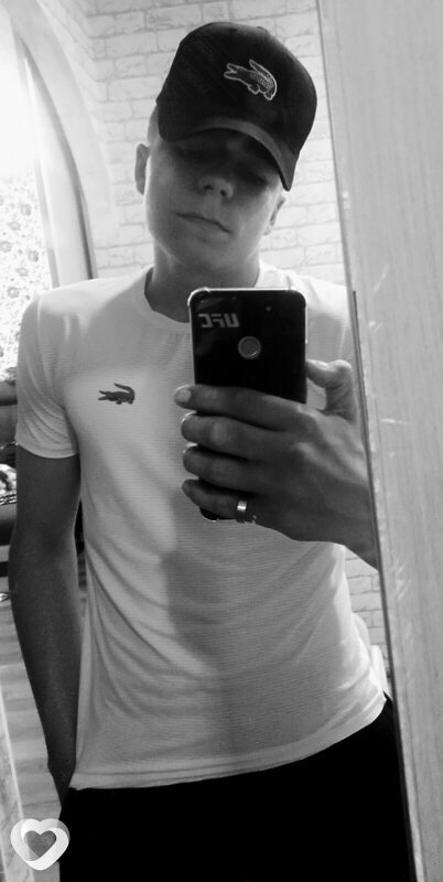 Кирилл, 19, Томске — анкета №2671391