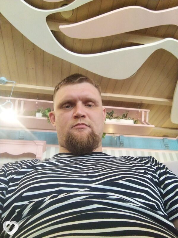 Антон, 35, Артеме — анкета №2671702
