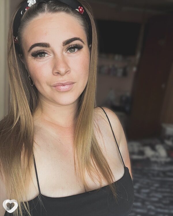 Карина, 27, Минусинске — анкета №2672389