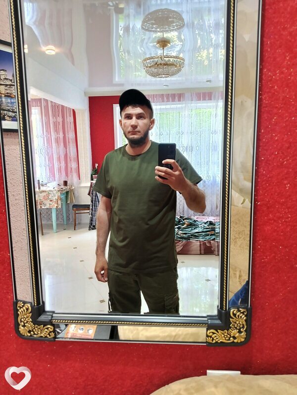 Александр, 31, Красноярске — анкета №2672455