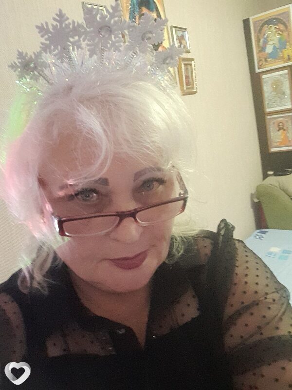 Ирина, 60, Новороссийске — анкета №2672678