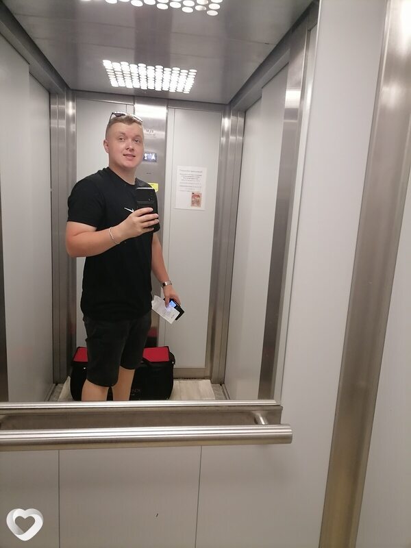 Дмитрий, 31, Череповце — анкета №2672604