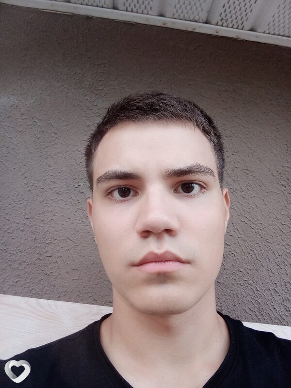 Вадим, 22, Усолье-Сибирское — анкета №2673378
