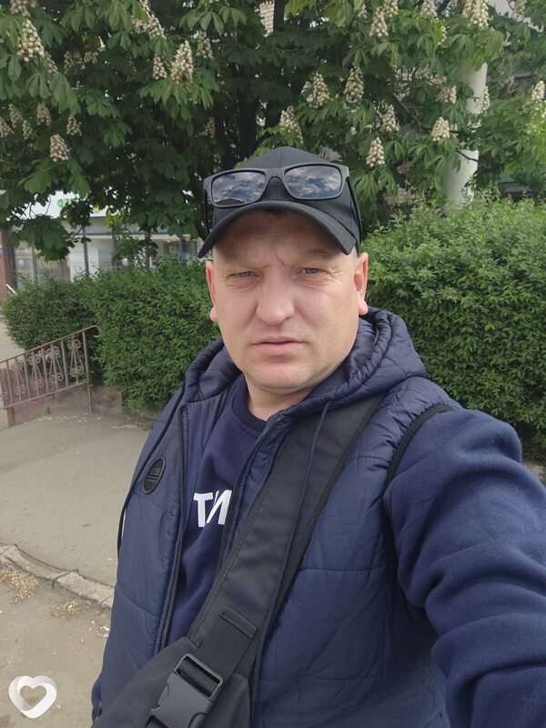 Артём, 37, Первомайске — анкета №2673153