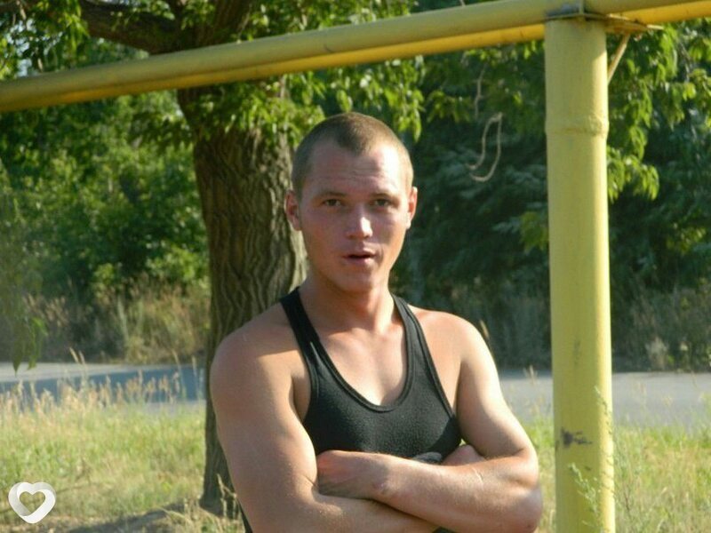 Алекс, 33, Крымске — анкета №2674578