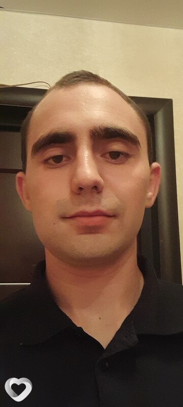 Максим, 22, Братске — анкета №2674700