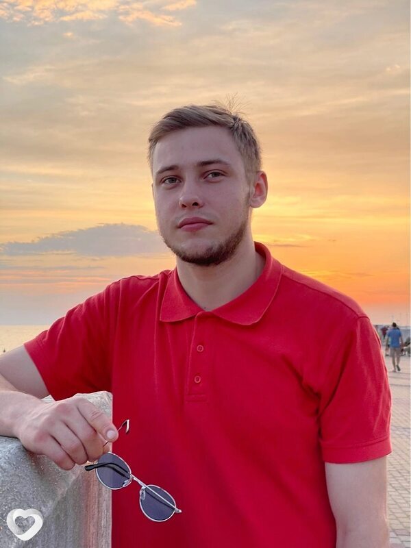 Олег, 25, Адлер — анкета №2674832