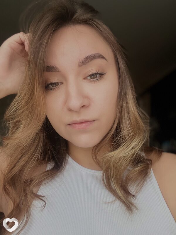 Елена, 26, Новоуральске — анкета №2674839
