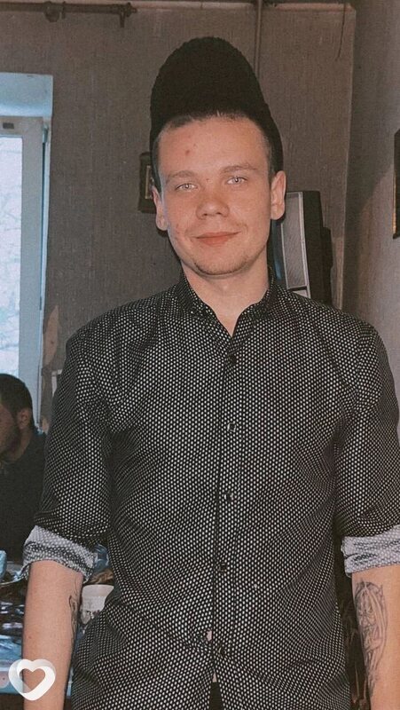 Максим, 22, Луганске — анкета №2675202