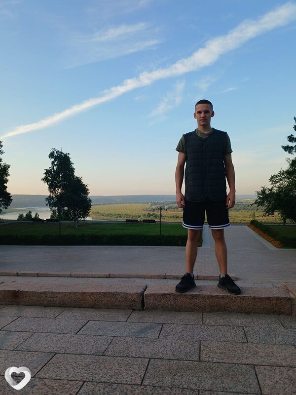 Слава, 19, Томске — анкета №2675666