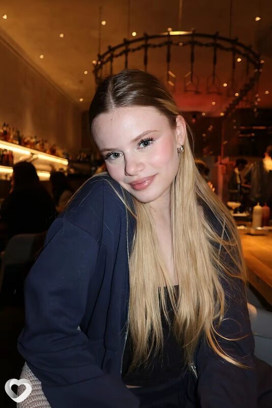Диана, 27, Химках — анкета №2676016