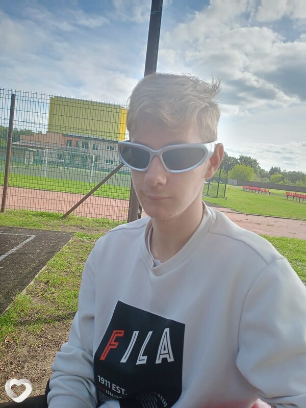 Андрей, 19, Санкт-Петербурге — анкета №2675884