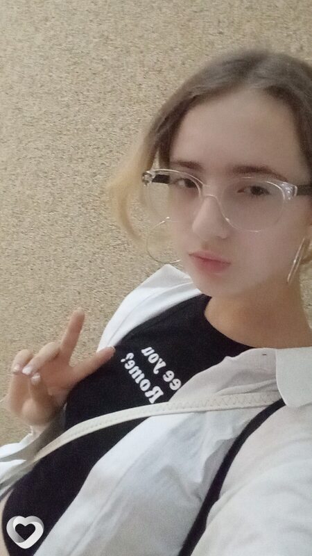 Полина, 20, Ярославле — анкета №2675993