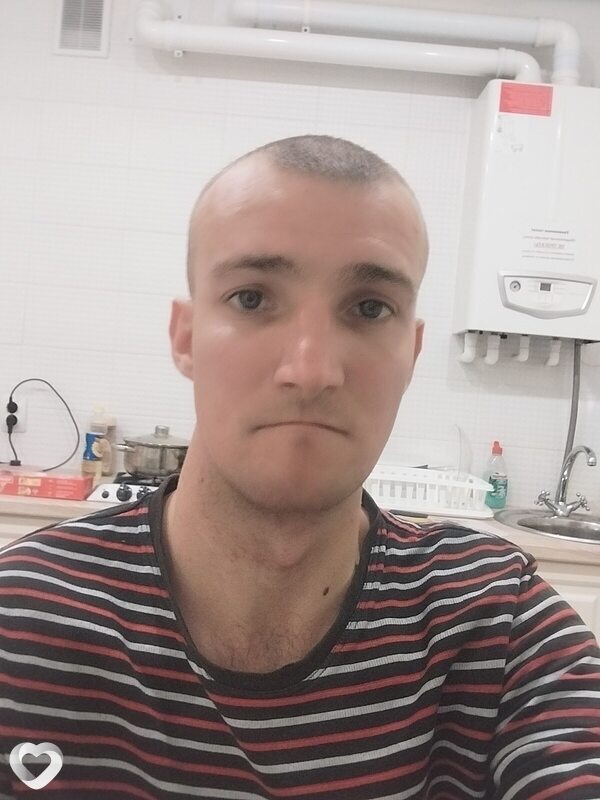 Иван, 27, Калуге — анкета №2676188